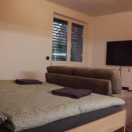 Iq Apartments Prešov Buitenkant foto