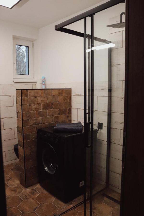 Iq Apartments Prešov Buitenkant foto