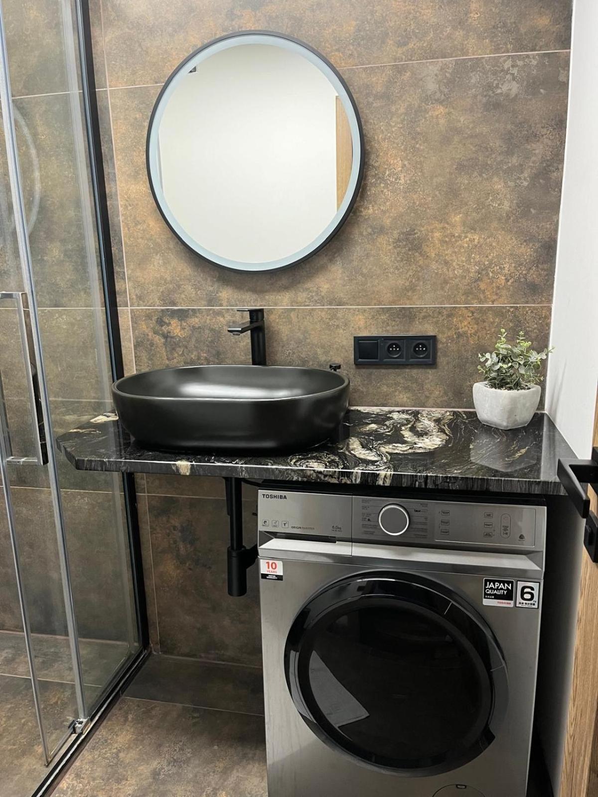 Iq Apartments Prešov Buitenkant foto