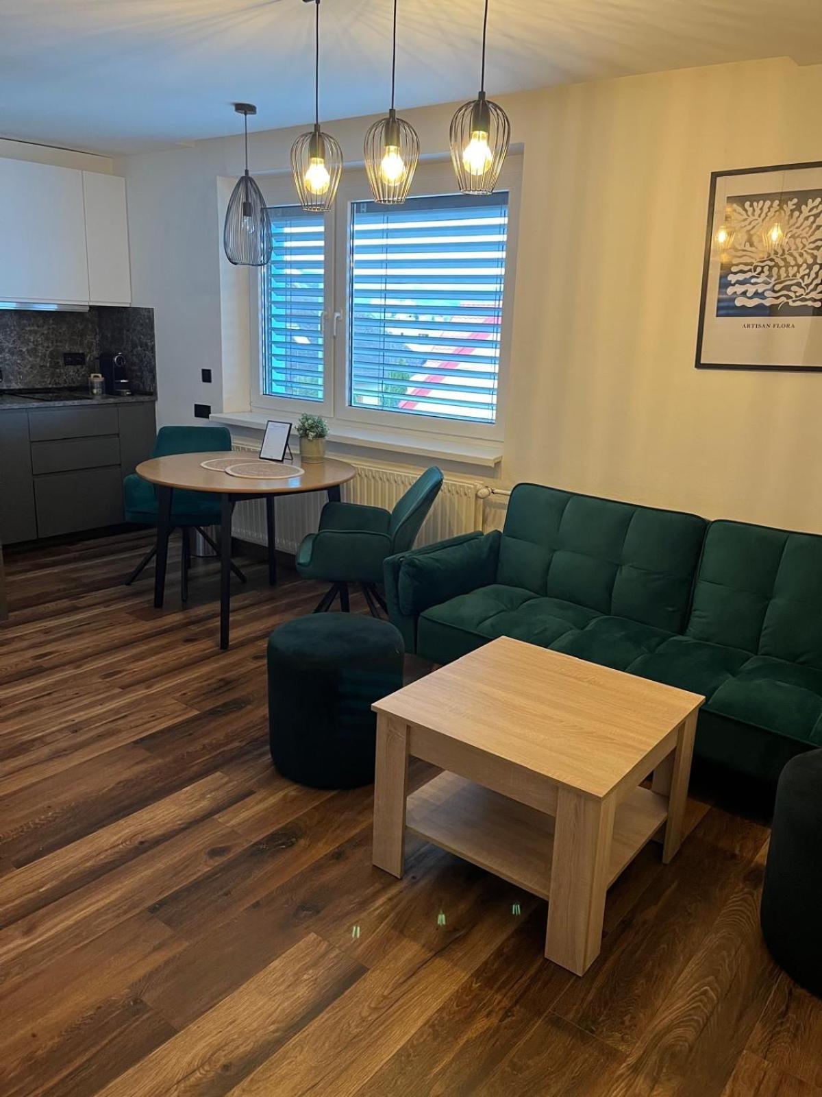 Iq Apartments Prešov Buitenkant foto