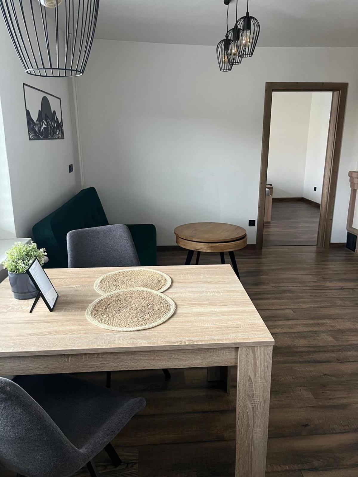 Iq Apartments Prešov Buitenkant foto