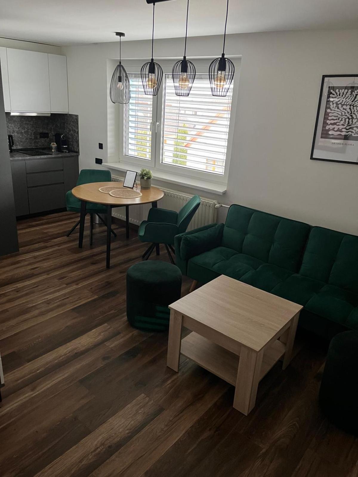 Iq Apartments Prešov Buitenkant foto