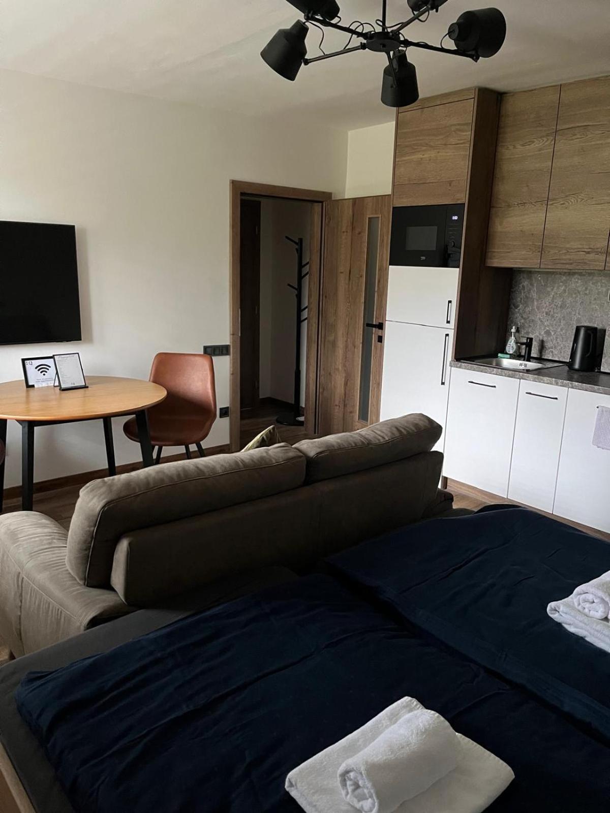 Iq Apartments Prešov Buitenkant foto