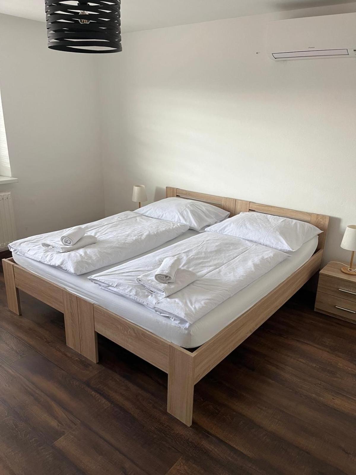 Iq Apartments Prešov Buitenkant foto