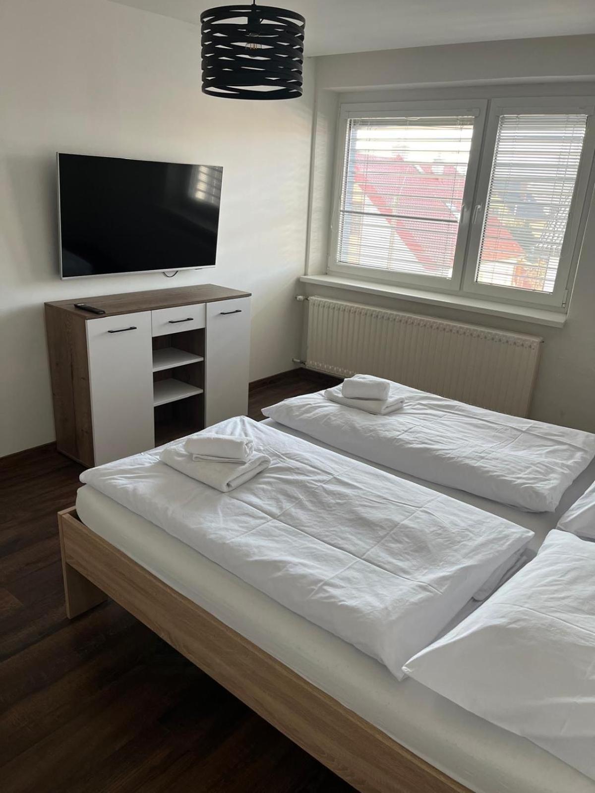 Iq Apartments Prešov Buitenkant foto
